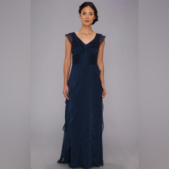 Adrianna Papell Tiered Chiffon Gown
Navy Blue Size 14W - Picture 3 of 6